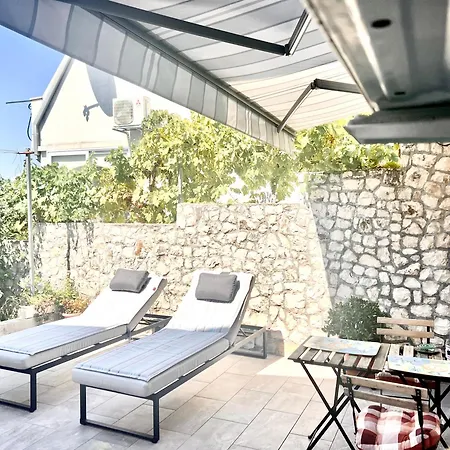 Апартаменты Zen - Okrug, Heated Pool, Ev Type 2