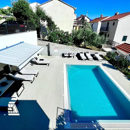 Zen - Okrug, Heated Pool, Ev Type 2 Apartamento *