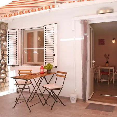 Appartement Zen - Okrug, Heated Pool, Ev Type 2