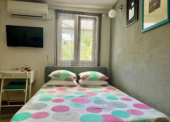 Zen - Okrug, Heated Pool, Ev Type 2 Апартаменты Трогир